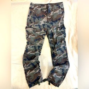American Eagle Cargo pants